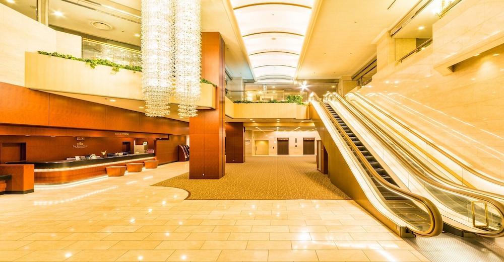 The Crown Palais New Hankyu Kochi Kochi (Shikoku) Exterior foto